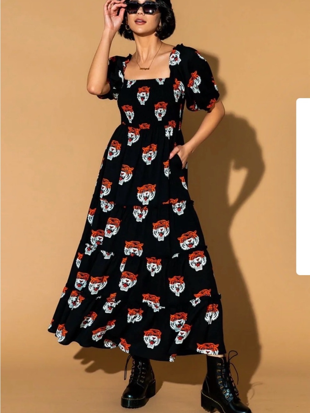Black Tiger Print Puff-Sleeve Maxi Dress